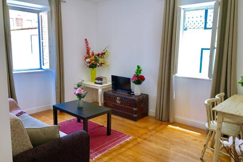 32 2 - Heart Of Lisbon Private Apartment, Bairro Alto 外观 照片