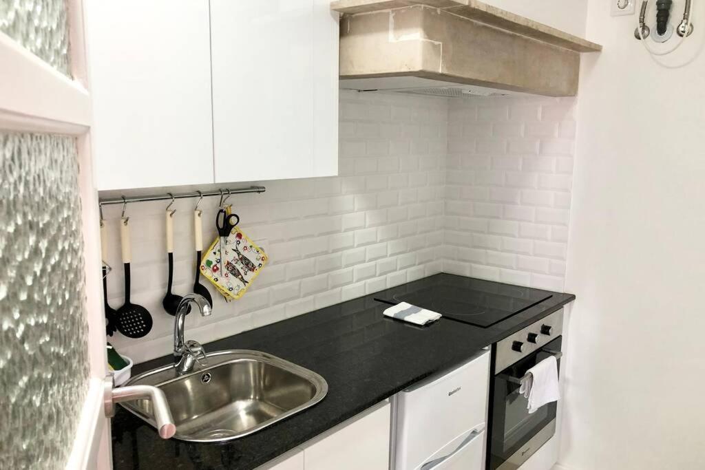 32 2 - Heart Of Lisbon Private Apartment, Bairro Alto 外观 照片