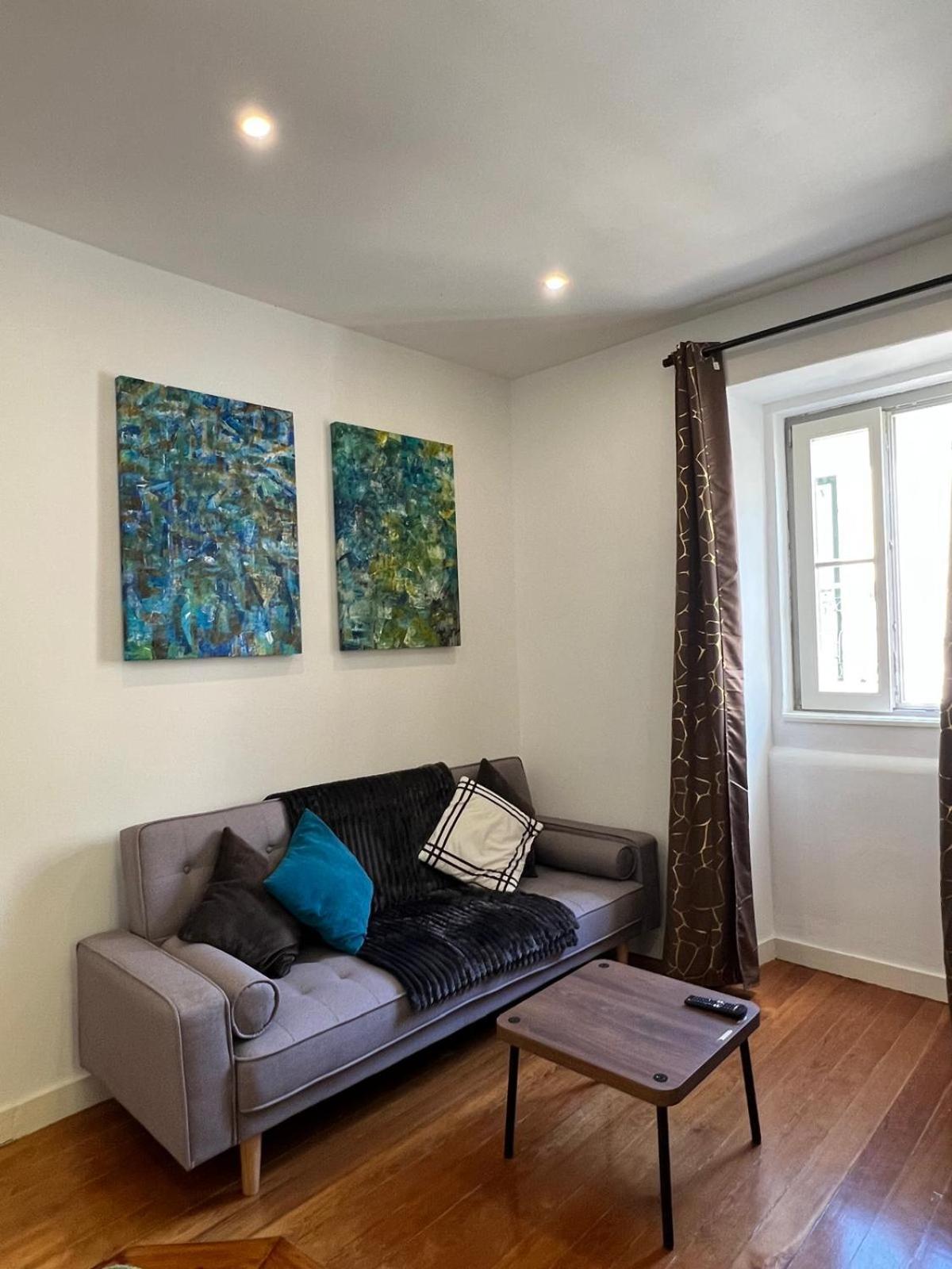 32 2 - Heart Of Lisbon Private Apartment, Bairro Alto 外观 照片